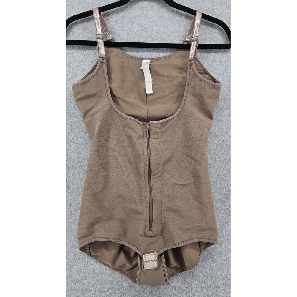 Fajate Shaper Bodysuit Women's M Beige Zip Front Shapewear Slimming Columbian